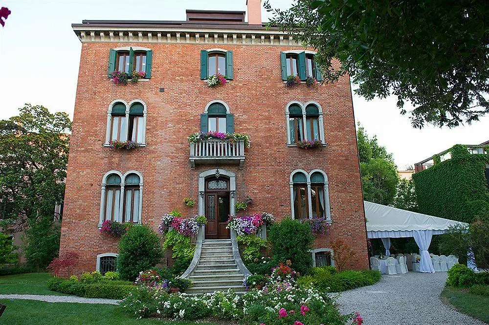 B&B Villa Ines Λίντο της Βενετίας